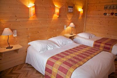 Logis Les Arobiers Hotel ลามูรา ภายนอก รูปภาพ